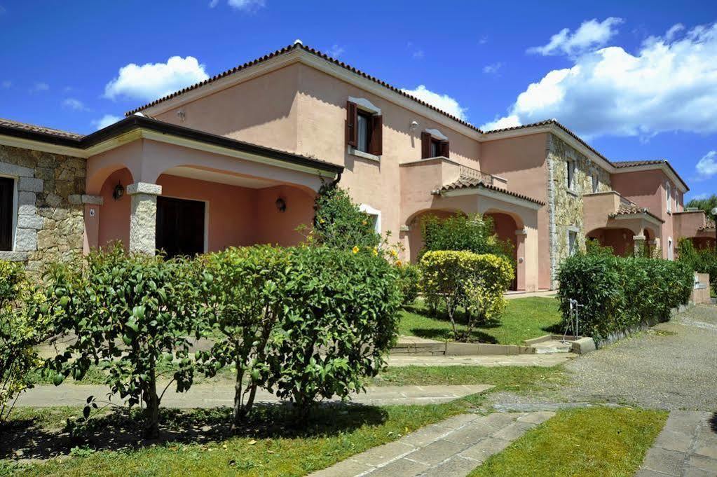 Residence Stella Marina San Teodoro Kültér fotó